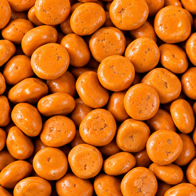 Split gingerbread nuts